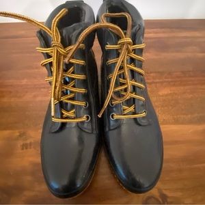 Land Rover Boots